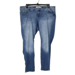 Torrid Mid-Rise Boyfriend Jeans Women's Plus Size 20R Medium Wash Stretch Denim